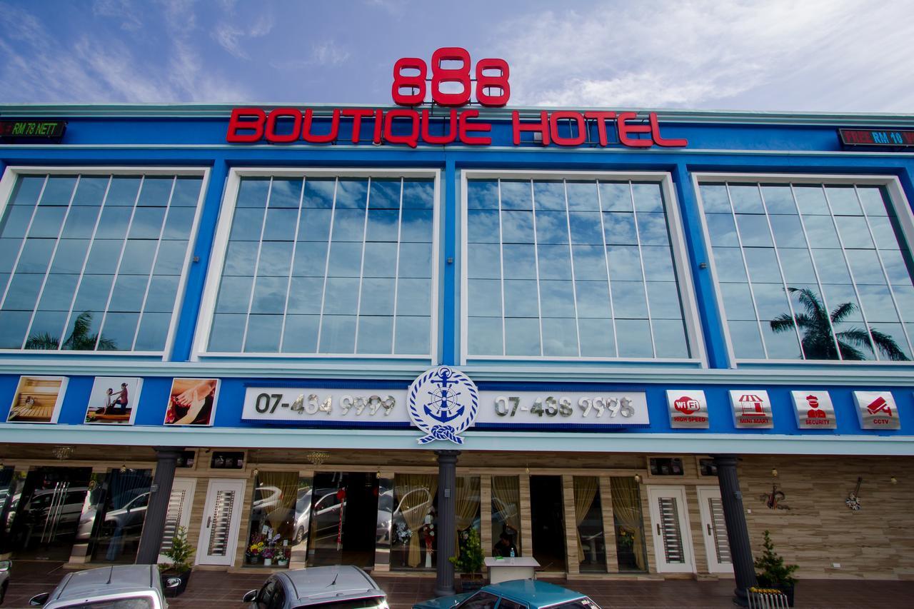 888 Boutique Hotel Бату Пахат Екстериор снимка