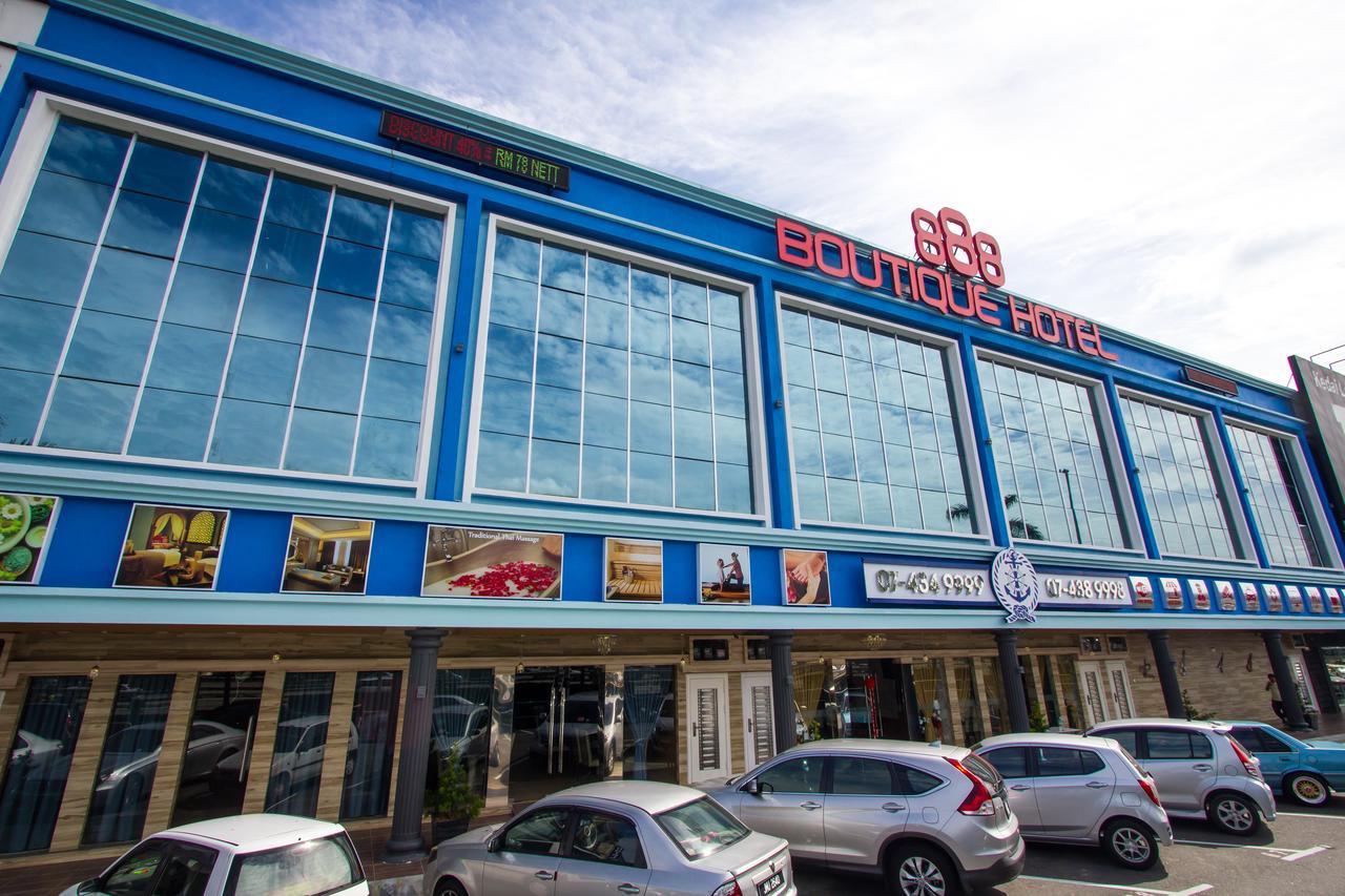 888 Boutique Hotel Бату Пахат Екстериор снимка